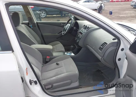 2009 Nissan Altima 2.5 S from USA, damaged, VIN 1N4AL21E39N407883